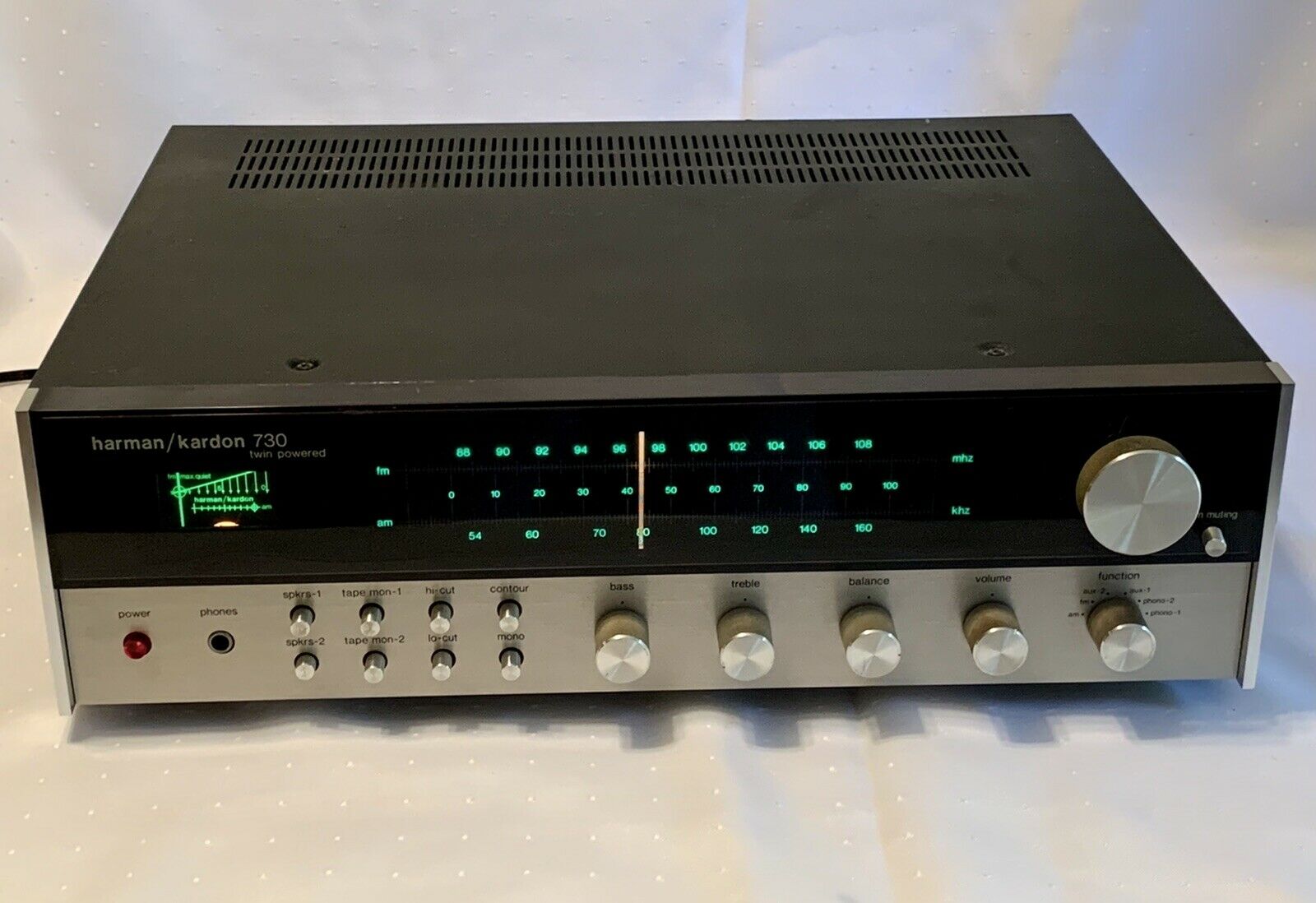 Vintage 1976 Harman Kardon 730 Am/fm Stereo Fm Solid State Receiver Works Great
